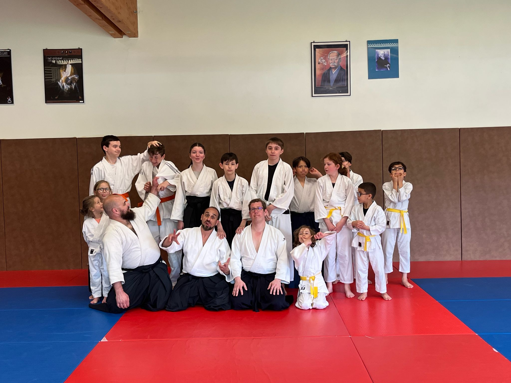 Jeunes aïkidokas en fête&nbsp;2025